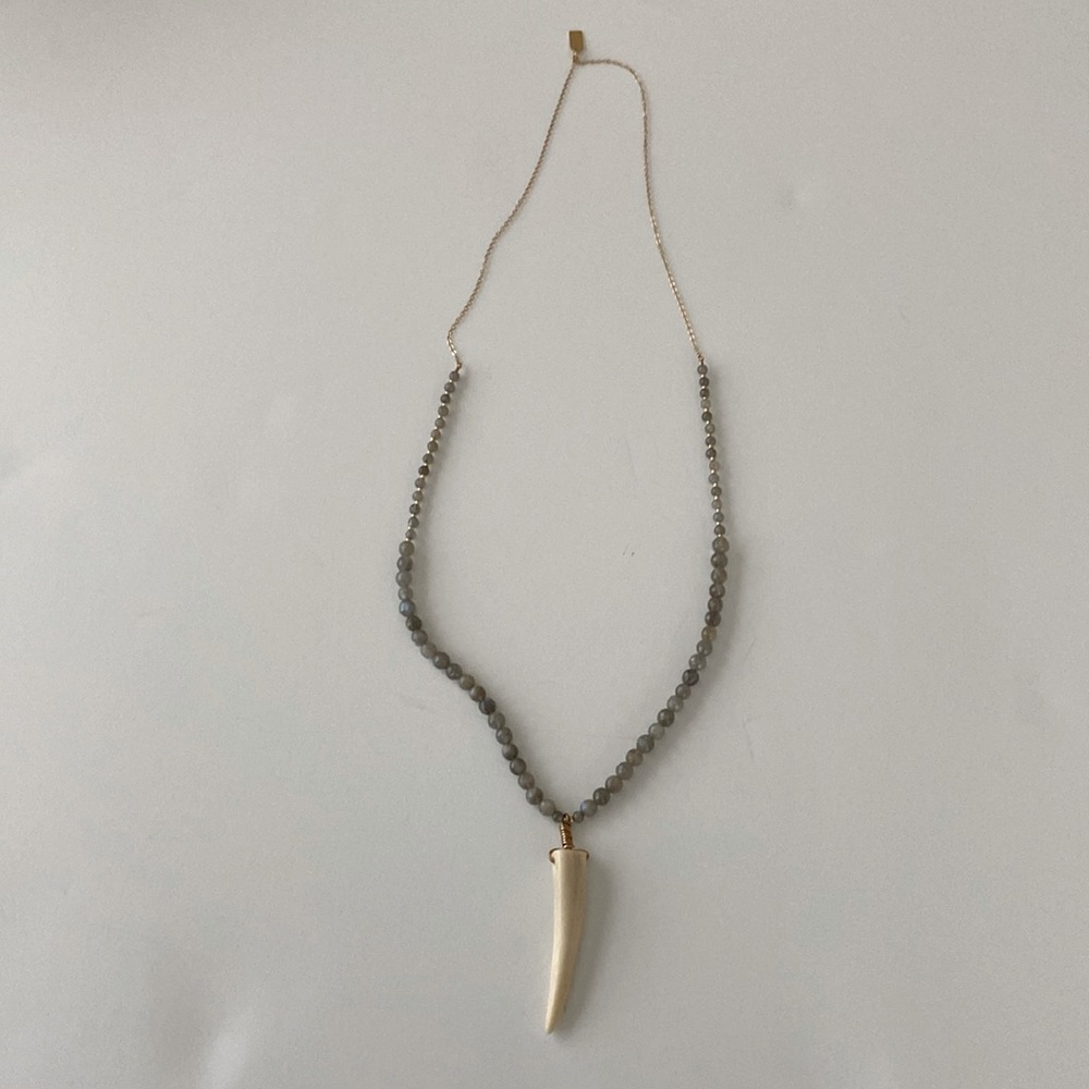 Tess & Tricia necklace